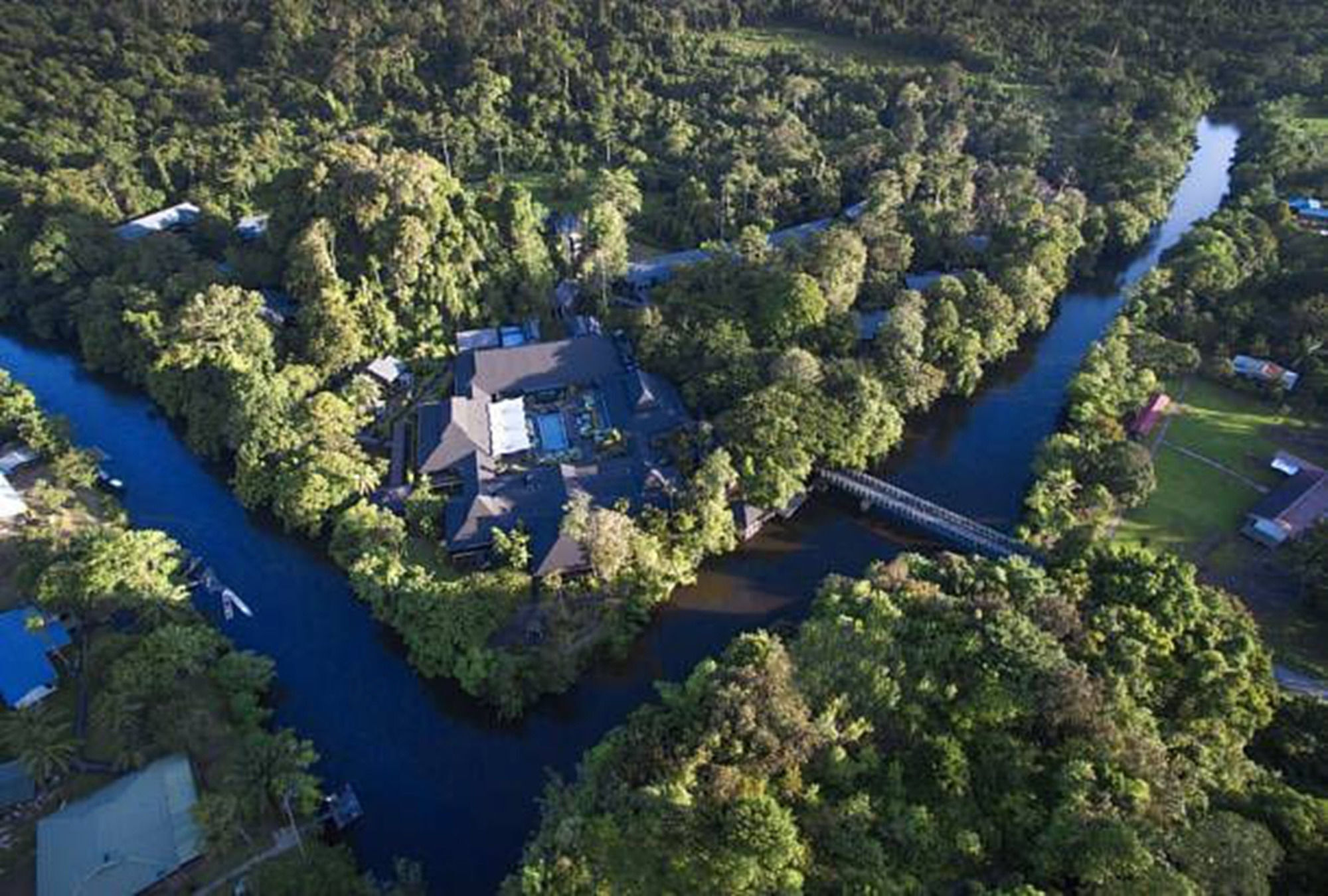 Mulu Marriott Resort Extérieur photo